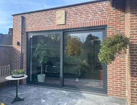 Aluminium schuifpui Posterholt